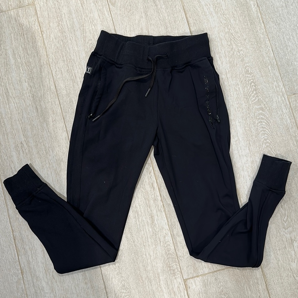 NEW 1st Phorm jogger size small